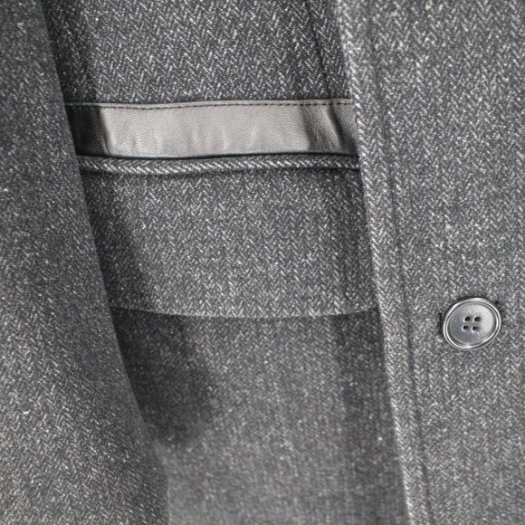 John Varvatos overcoat Men's 42 Double Breasted Wool Blend Herringbone coat peak - Picture 3 of 16